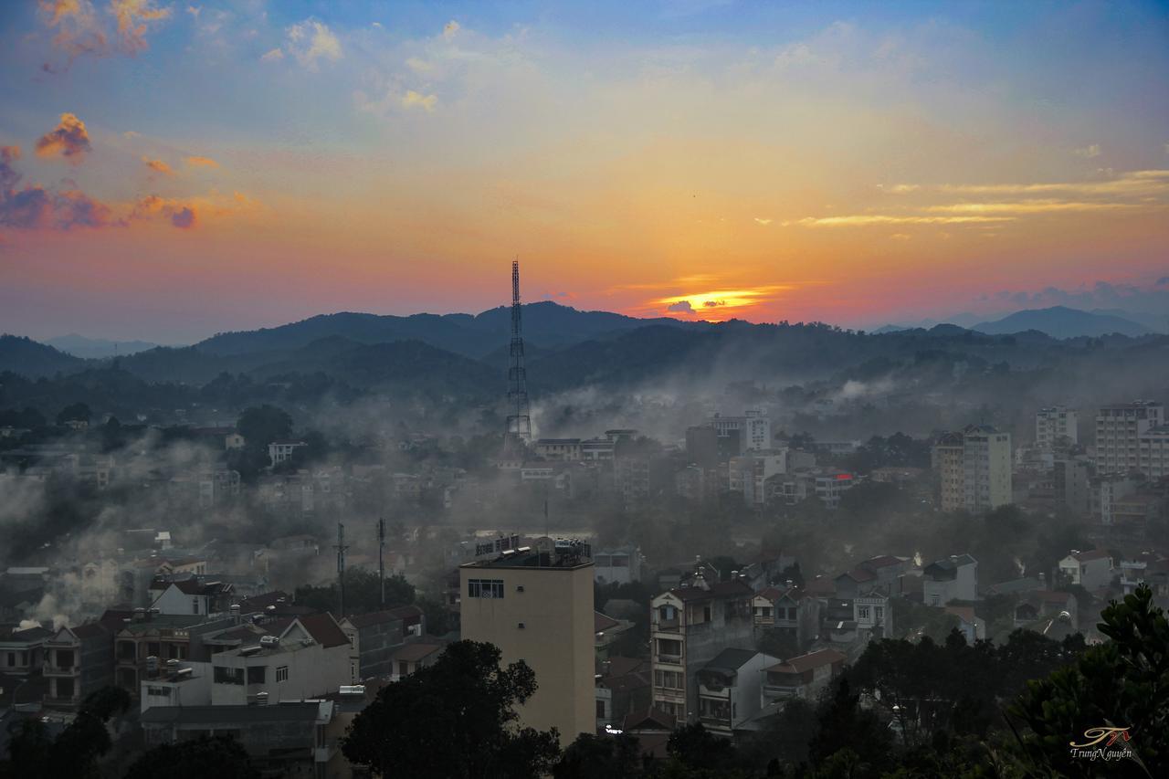 Jeanne Hotel Cao Bang Bagian luar foto